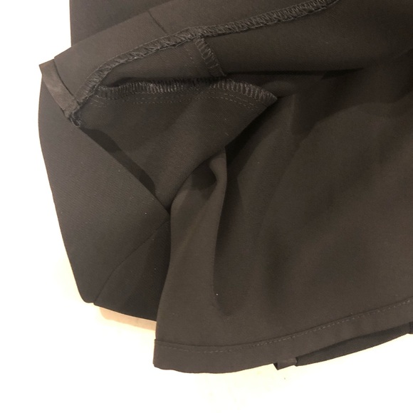 NWT CUE fitted black dress - Picture 5 of 8